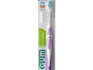 Gum ActiVital Compact Medium (583) Οδοντόβουρτσα Μεσαίας Σκληρότητας με Θήκη Προστασίας 1 Τεμάχιο – μωβ